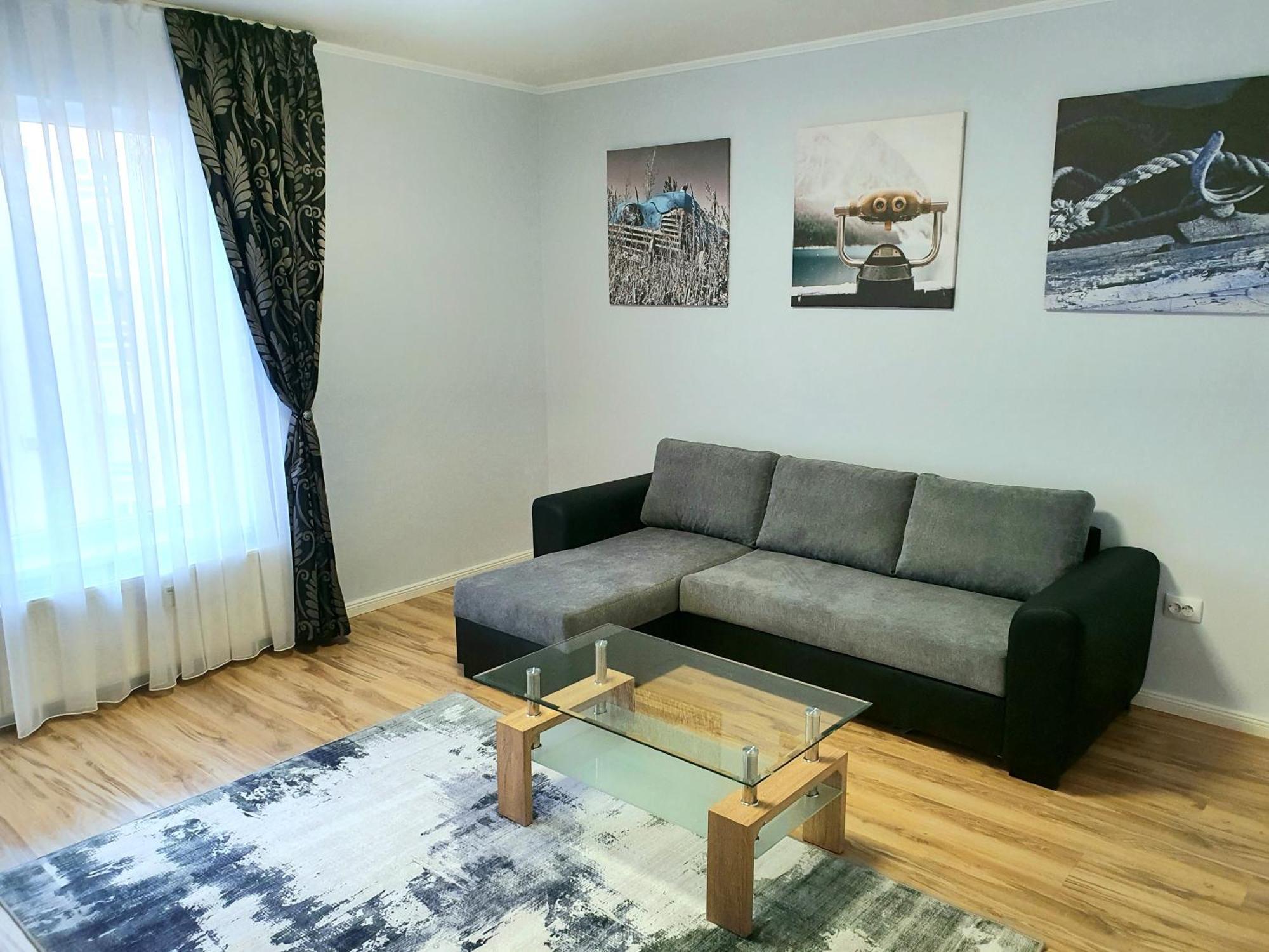 Apartmán Urban Retreat Luxury Hideaway Oradea Exteriér fotografie
